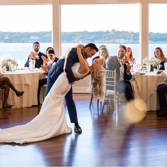 The Perfect Wedding Dress - Picture 7 of 7